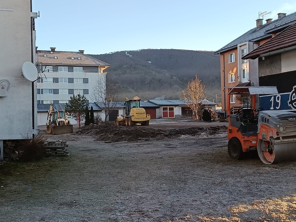 WhatsApp_Image_2025_12_11_at_08_.12 (1).jpeg